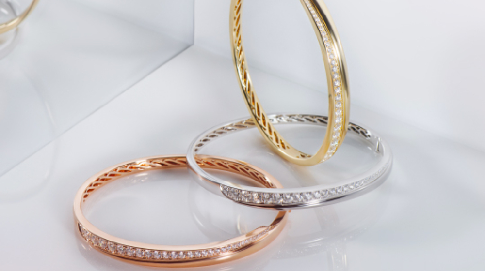 <p><i></i>尽责高效的管理团队</p>
